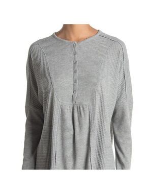 GIBSONLOOK Bnwot Gray Long Sleeve Top New Henley